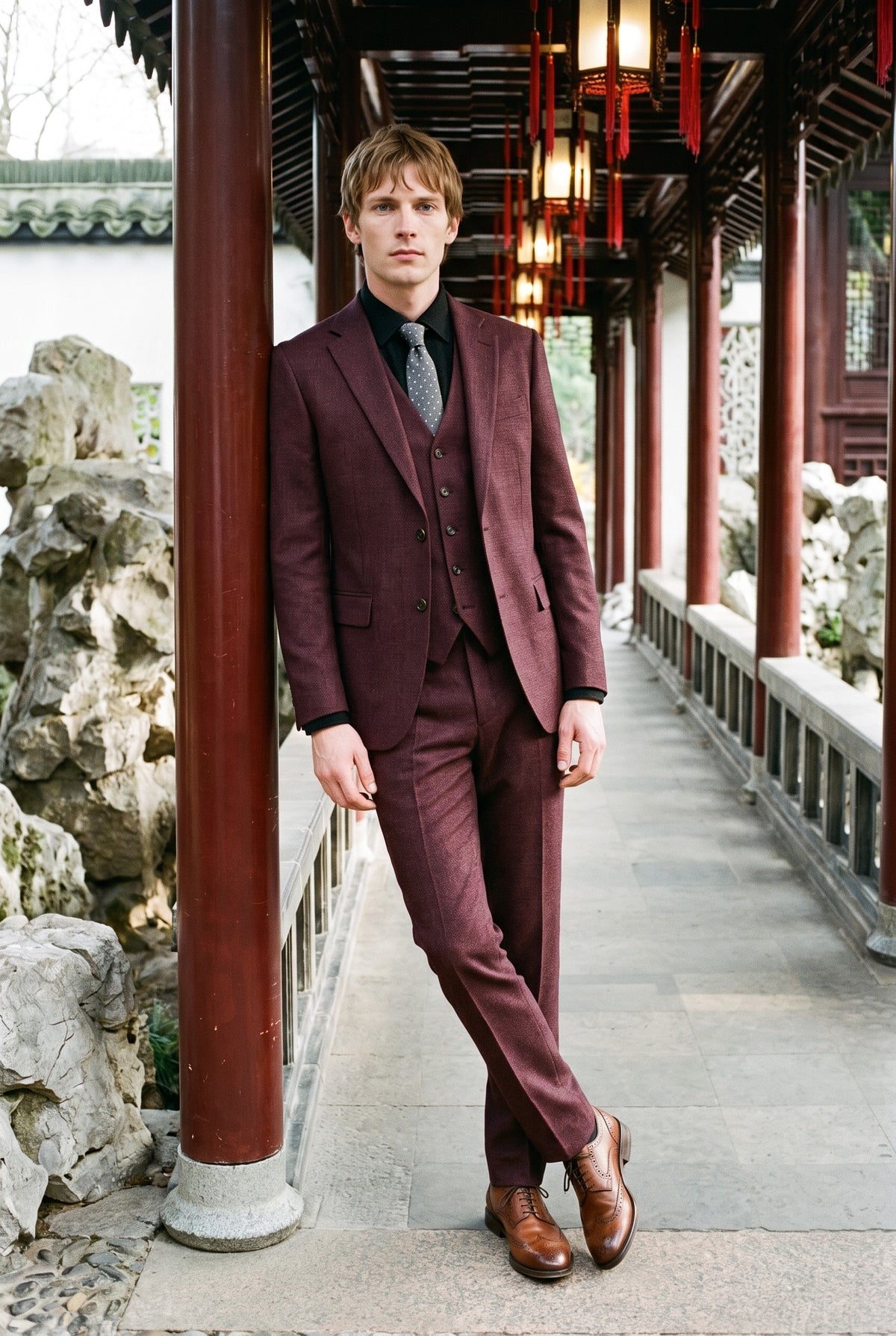 Look #237 styled with Caridi - bordowy męski garnitur w kratkę, 3 częściowy
