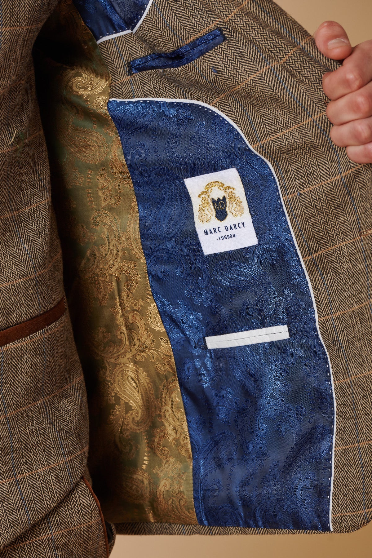 Męski 3-częściowy garnitur w jodełkę tweedowy w kolorze brązowym w kratkę, dopasowany krój, podwójny klasyczny