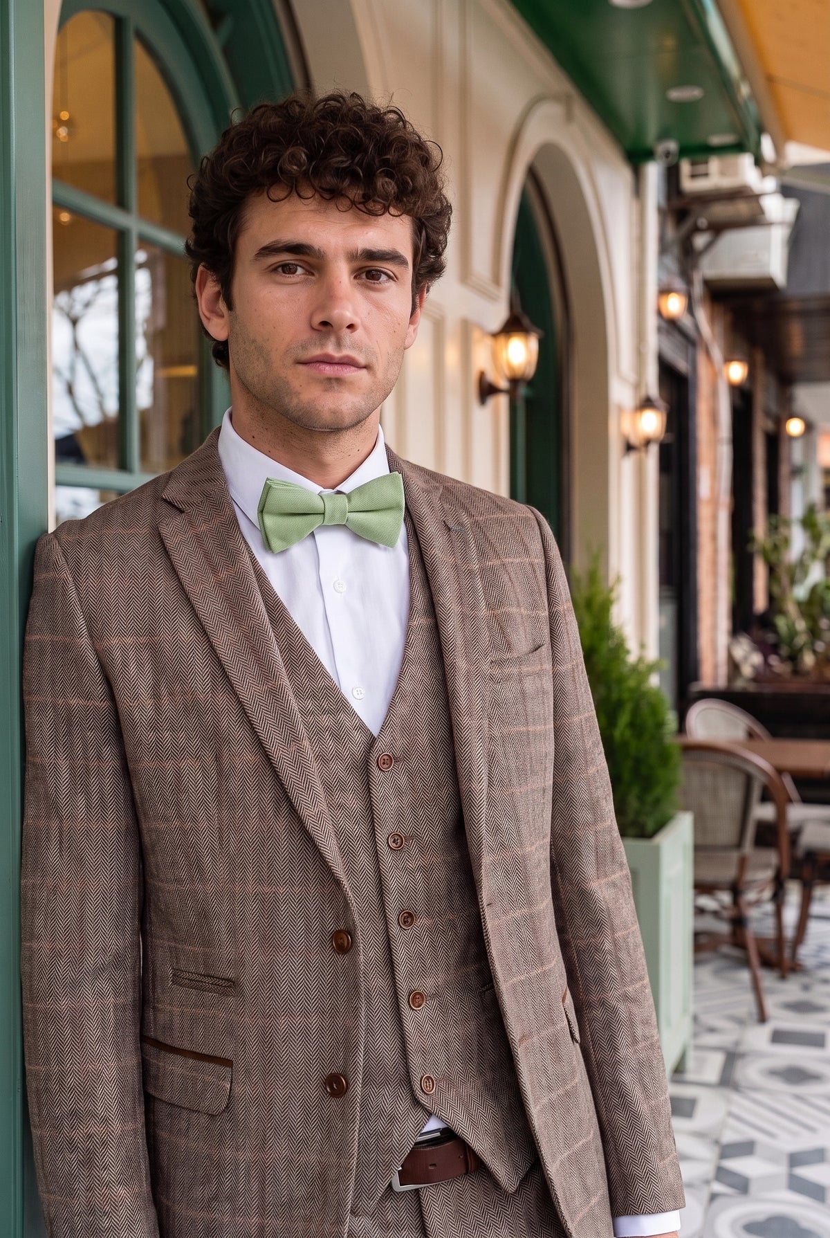Męska muszka w kolorze szałwiowej zieleni