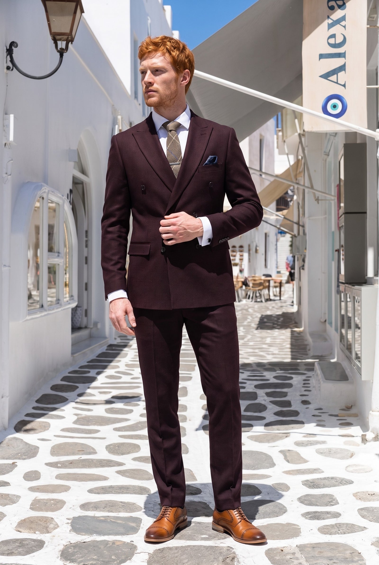 Look #732 styled with Regent - Dwuczęściowy garnitur męski w kolorze bordowym, dwurzędowy