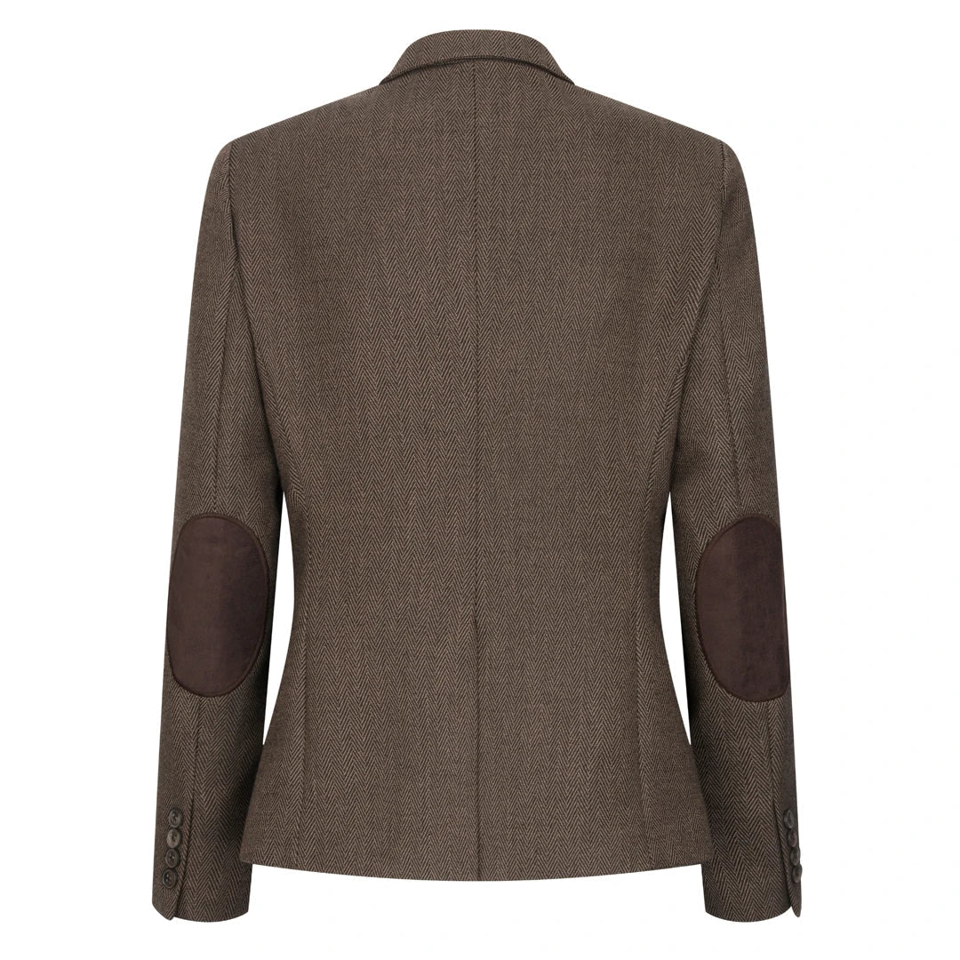 TPW-AK-06 – Brązowy, trzyczęściowy damski garnitur tweedowy w jodełkę