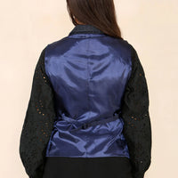 Damska kamizelka w kratkę tweedową w kolorze niebieskim