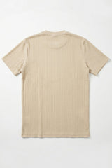 Beżowy, prążkowany, klasyczny T-shirt męski