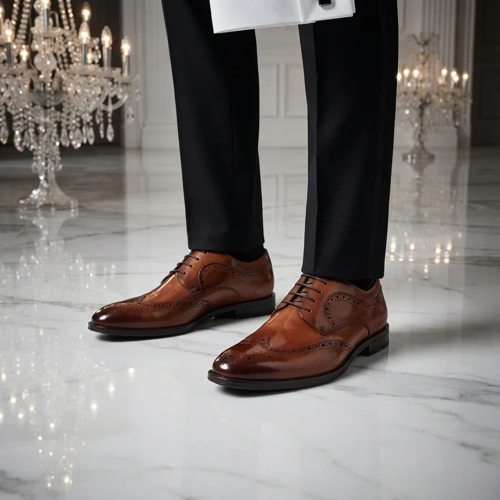 Cambridge - Brązowe, męskie buty typu brogue derby z zapięciem typu wingtip