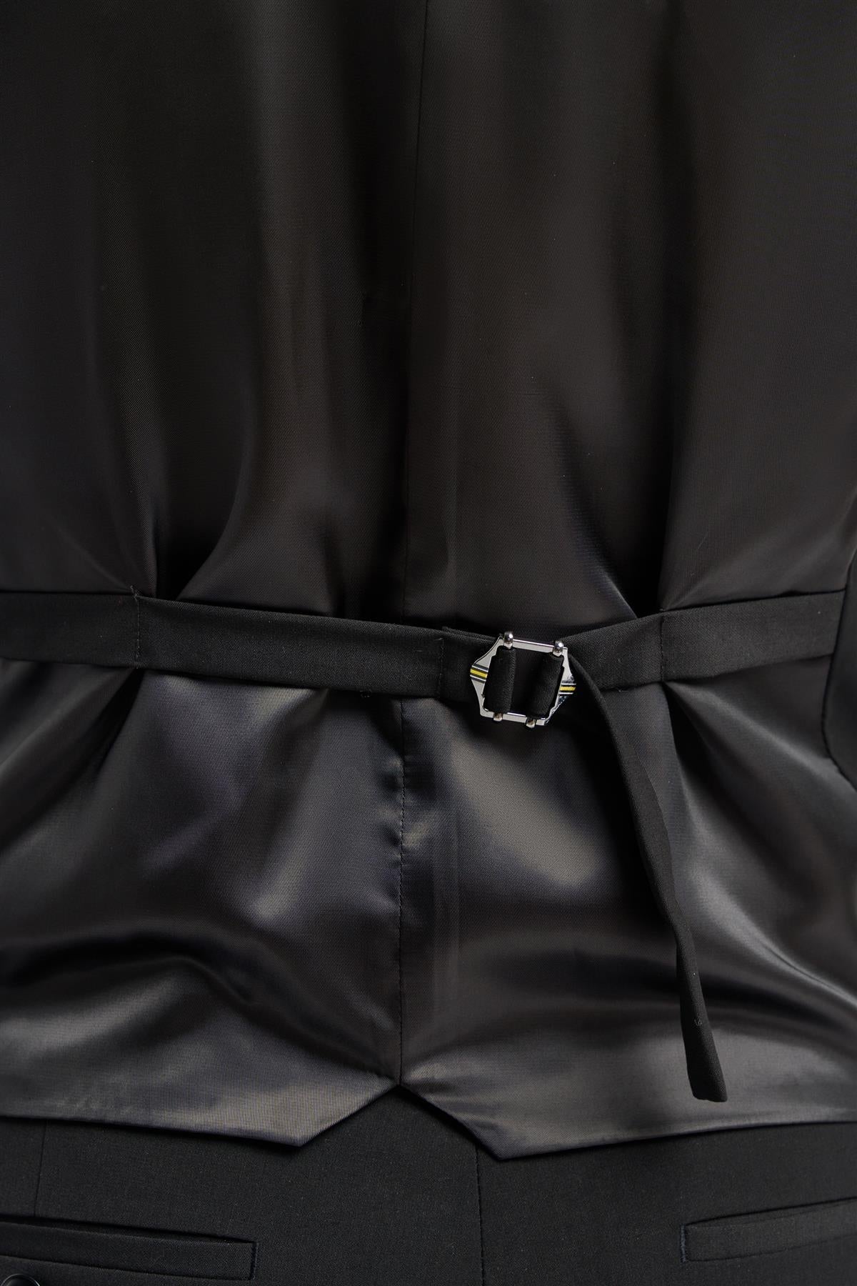 Malibu - Czarna kamizelka męska o dopasowanym kroju