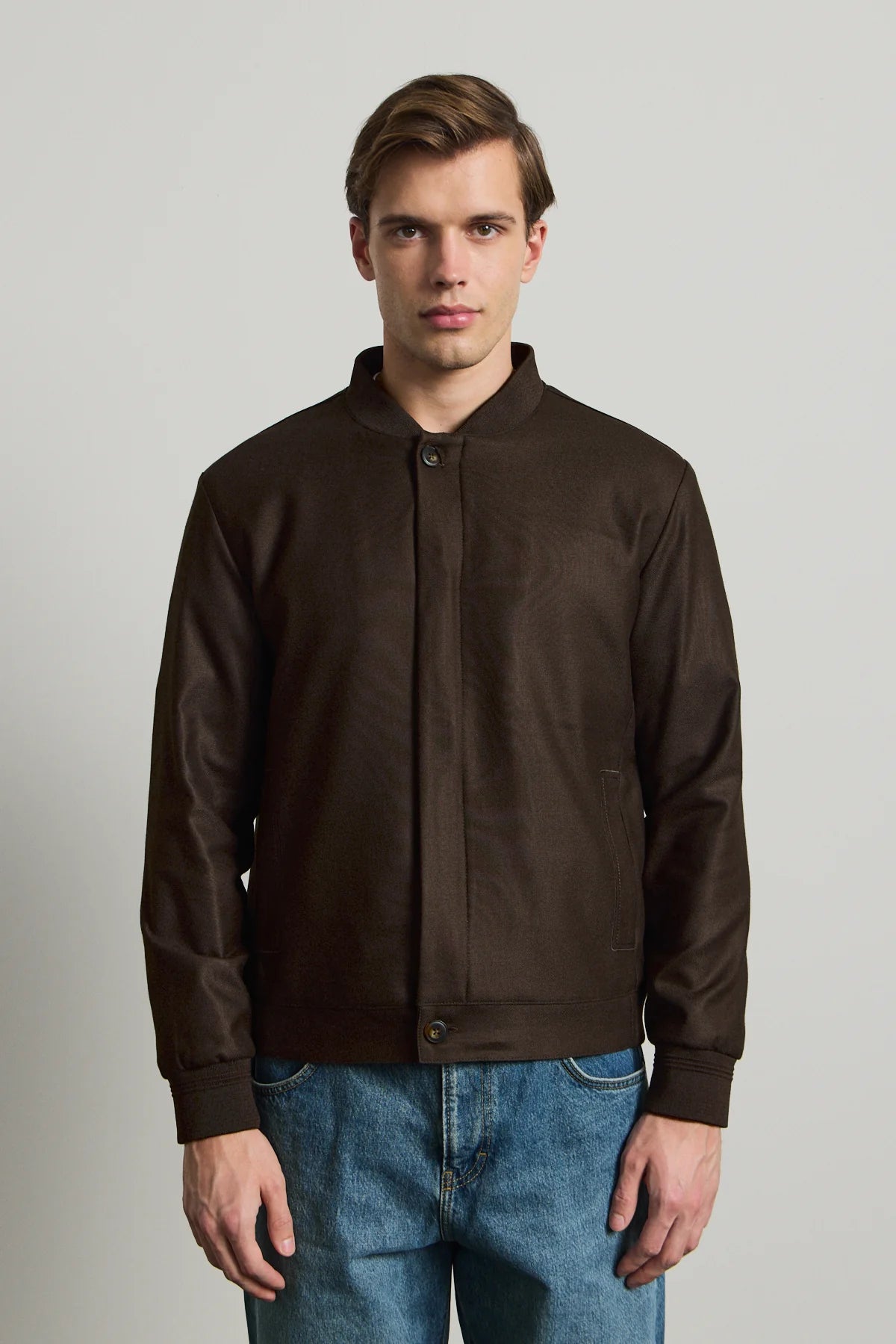Męska brązowa minimalistyczna elegancka kurtka typu bomber