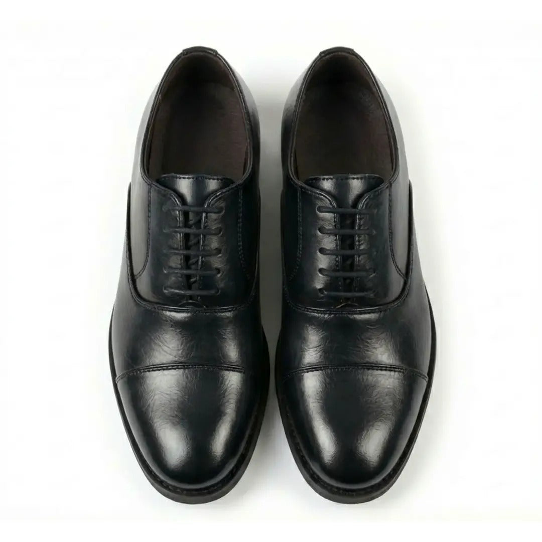 Klasyczne, sznurowane buty Oxford dla mężczyzn z noskiem typu cap-toe