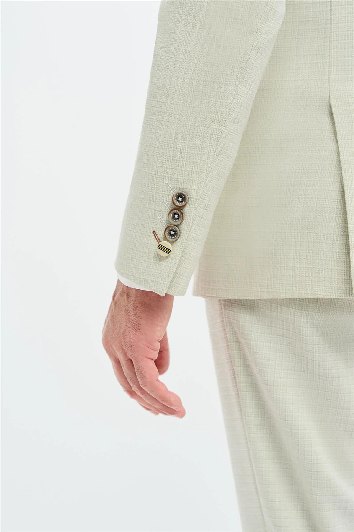 Męska marynarka w kolorze szałwiowej zieleni, dopasowana do sylwetki