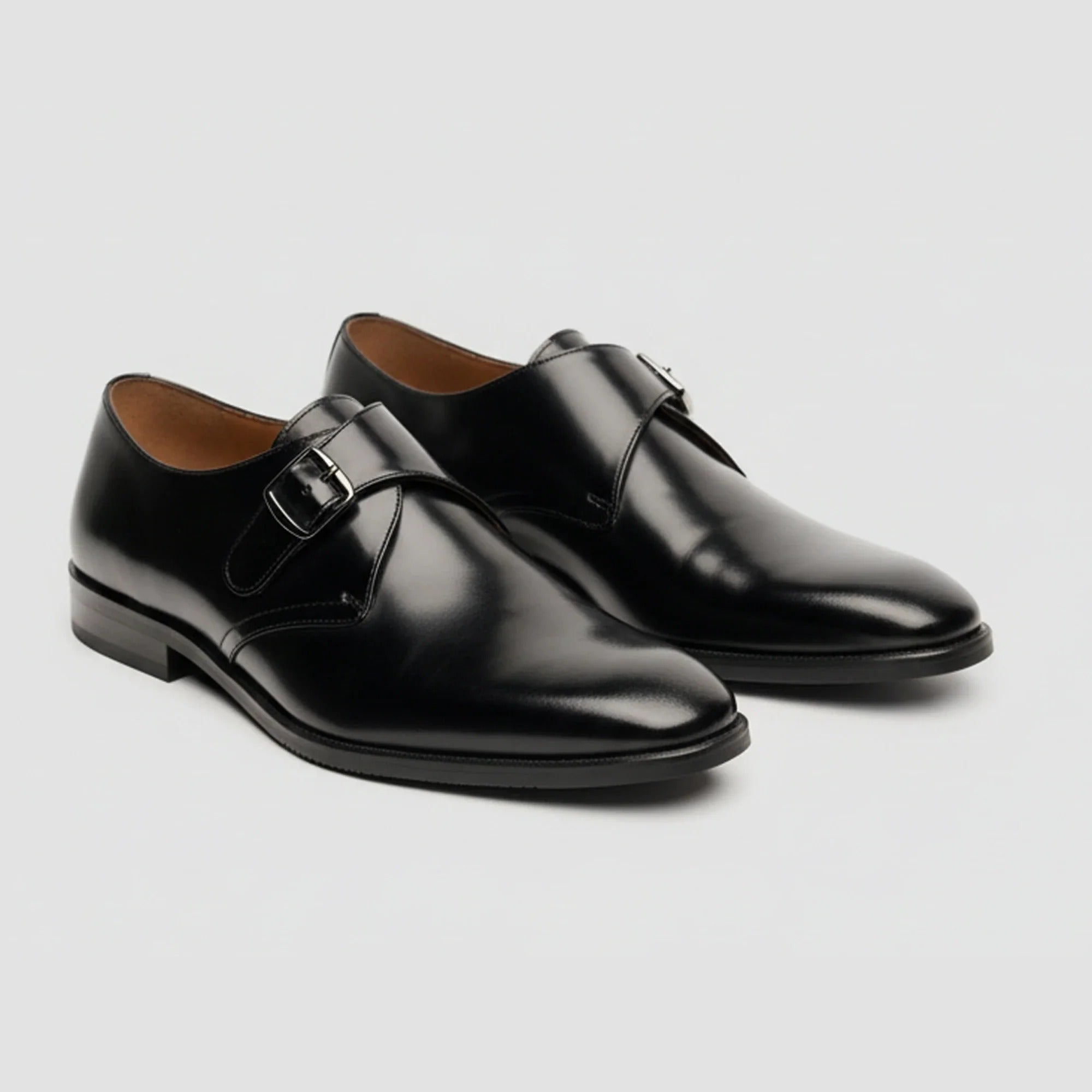 Romero - Męskie czarne, pojedyncze, lakierowane buty typu monk strap