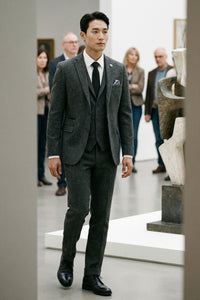 Męski, grafitowy, trzyczęściowy garnitur tweedowy w jodełkę – STZ11