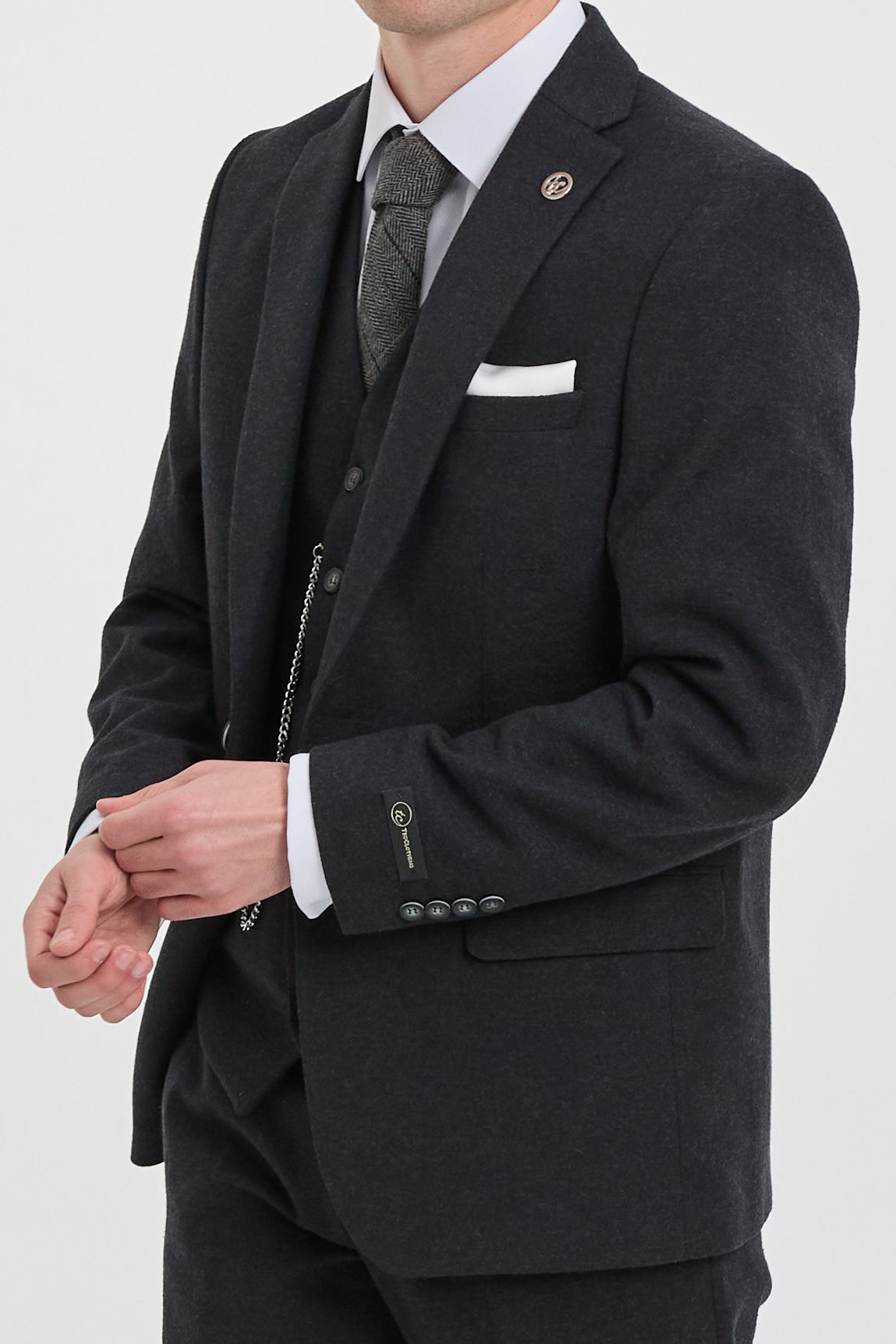 Męski czarny garnitur vintage z lat 20. XX wieku