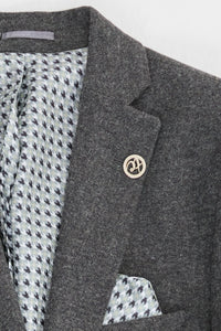 Męski szary wełniany garnitur